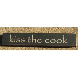 32319KB-Kiss the Cook wood block 