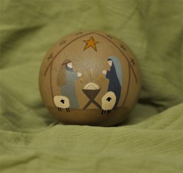 Primitive Wood Ball 32533 - Nativity Wood Ball 