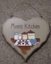 HP13 -Mom's Kitchen wood heart 