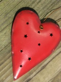 OR316 - Red Heart tin punch ornament 