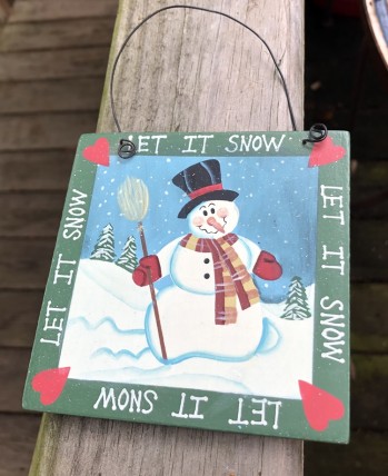 Wd1167 Let it Snow  Snowman wood sign